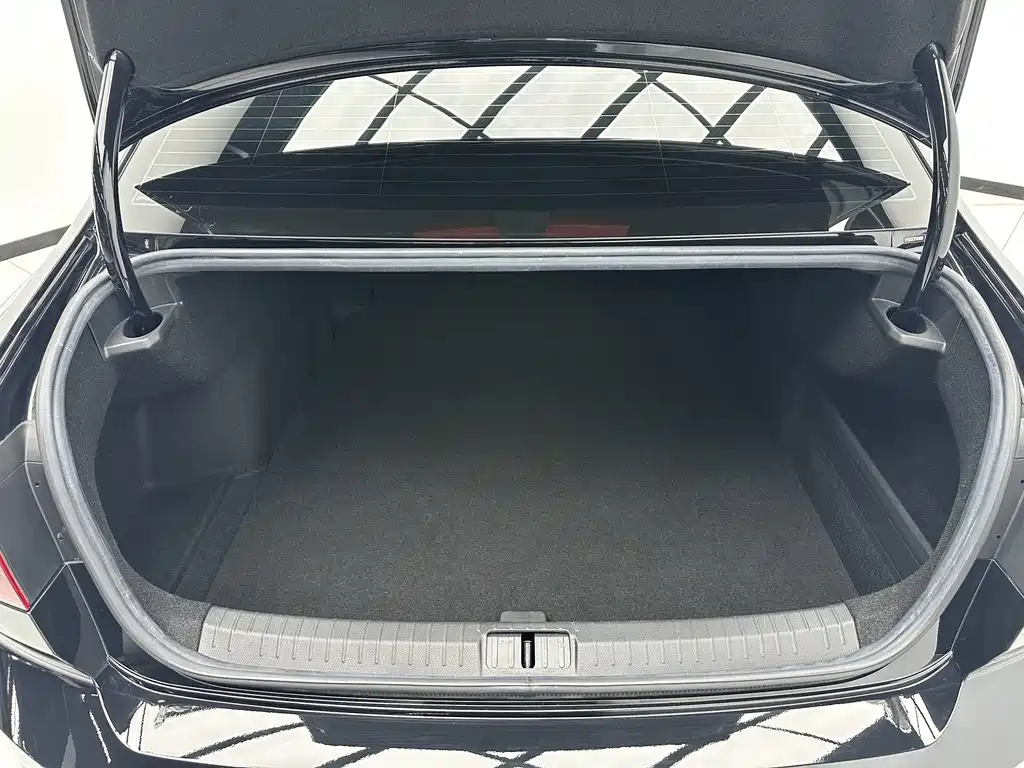 Volkswagen Magotan — миниатюра 15