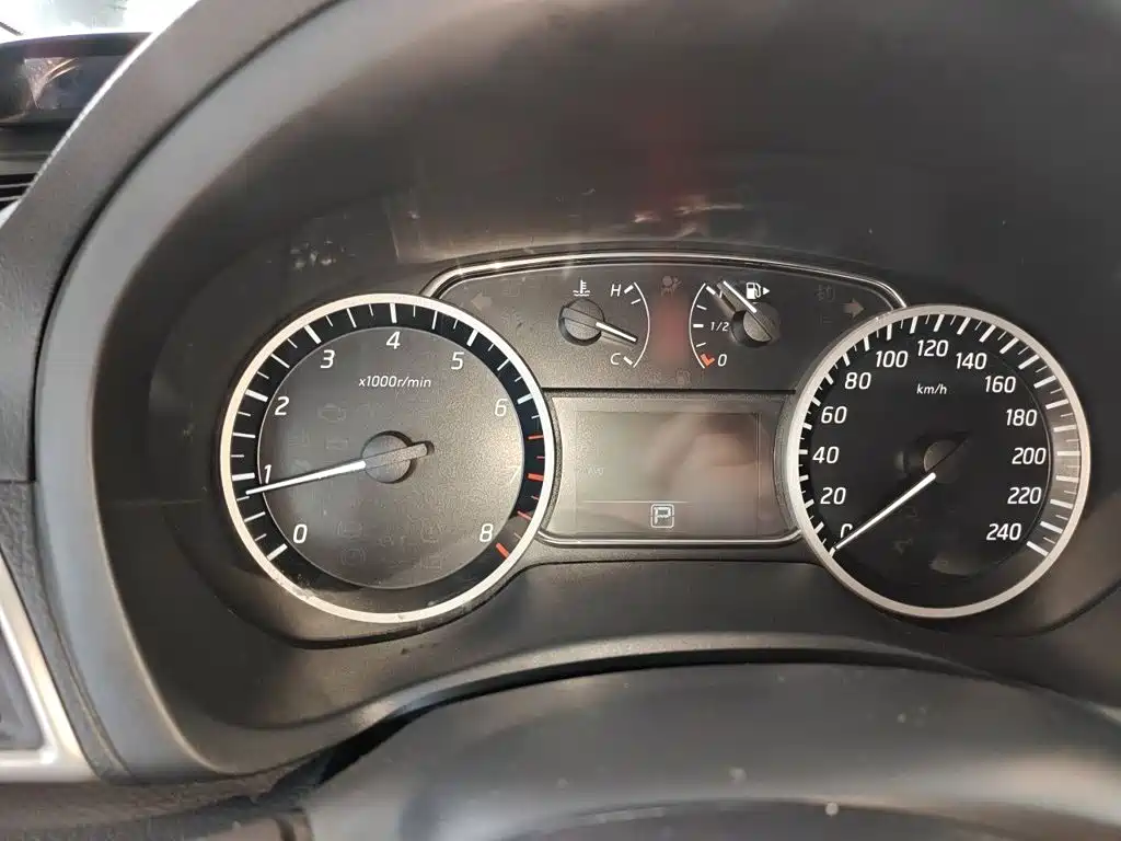 Nissan Sylphy — миниатюра 4