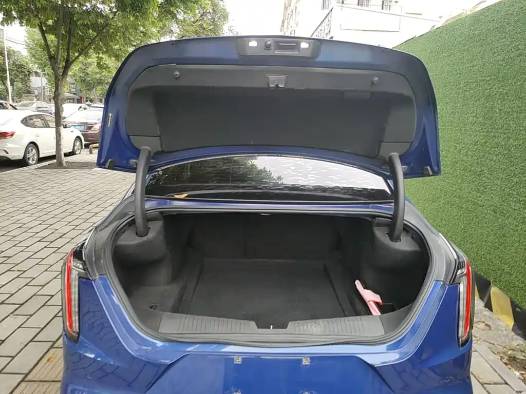Cadillac CT4 — миниатюра 19