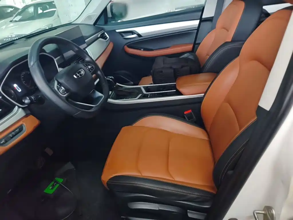 Geely Vision X6 — миниатюра 15