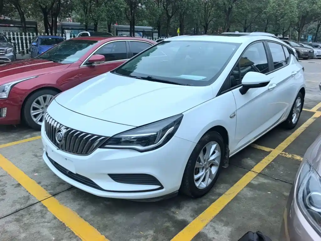 Buick Verano — миниатюра 2