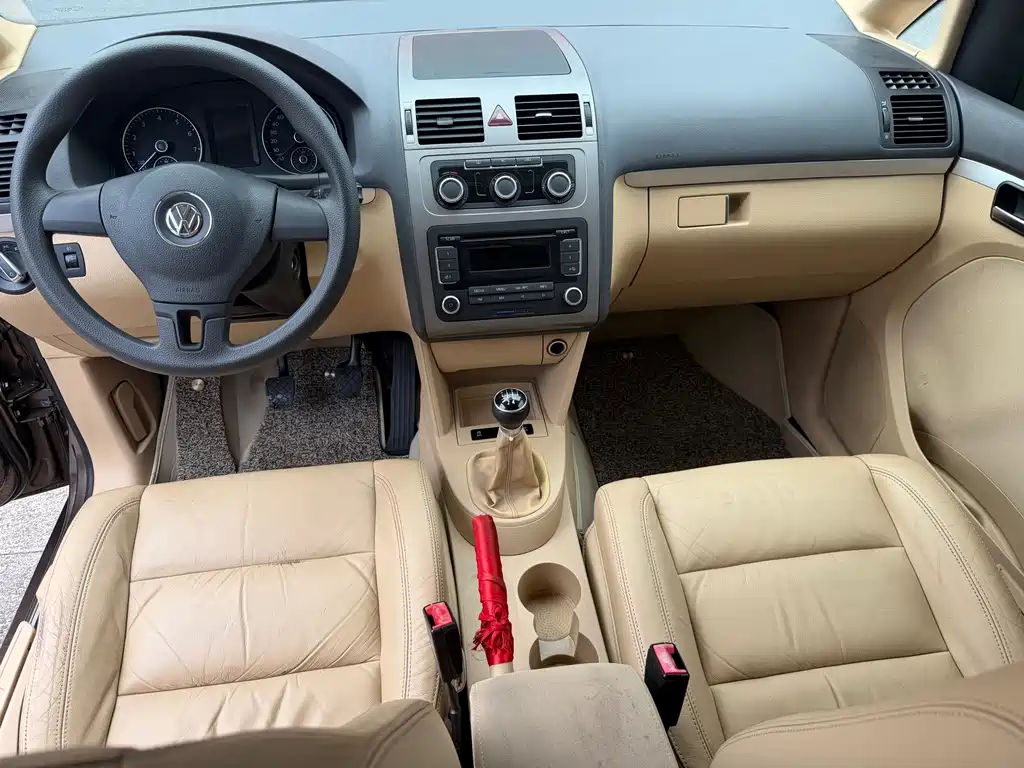Volkswagen Touran — миниатюра 8