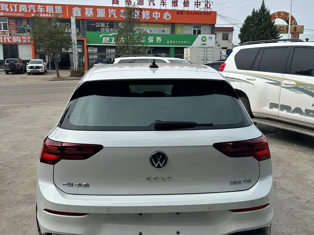 Volkswagen Golf — миниатюра 4