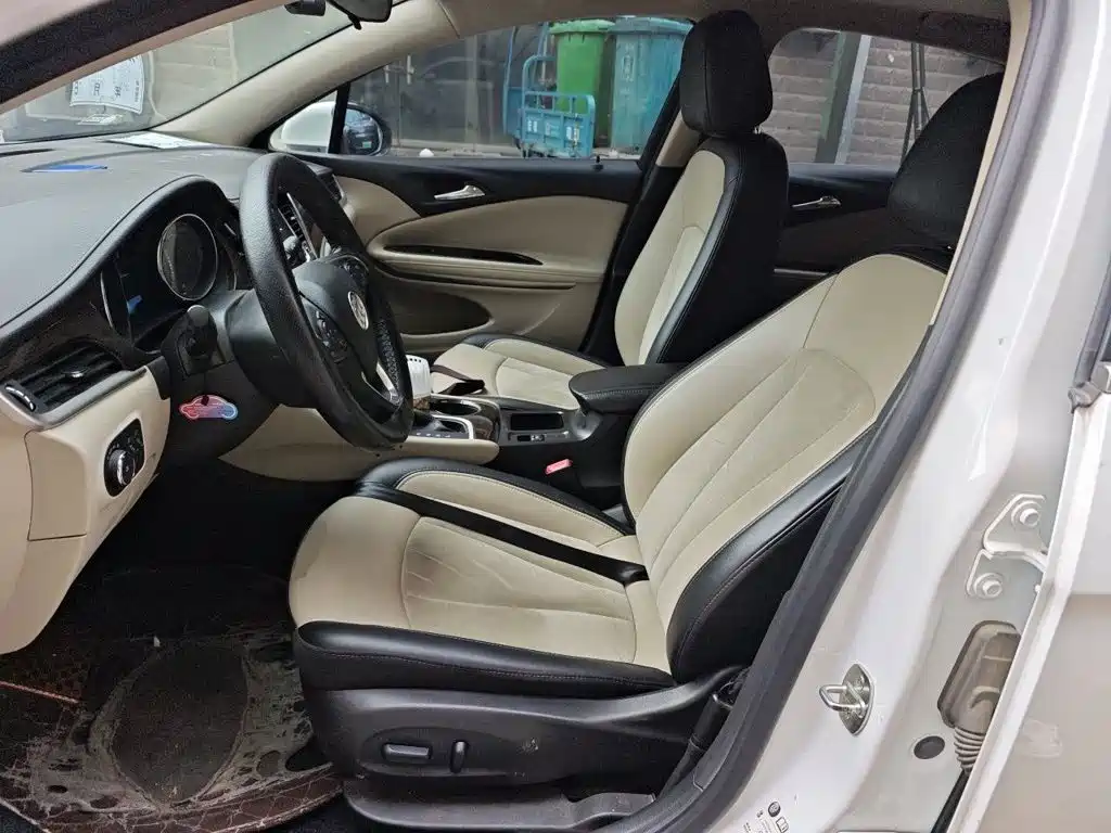Buick Verano — миниатюра 16