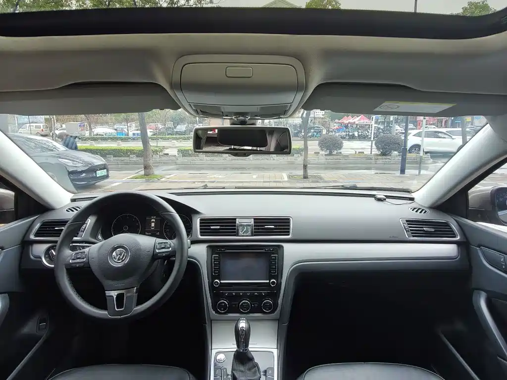 Volkswagen Passat — миниатюра 8
