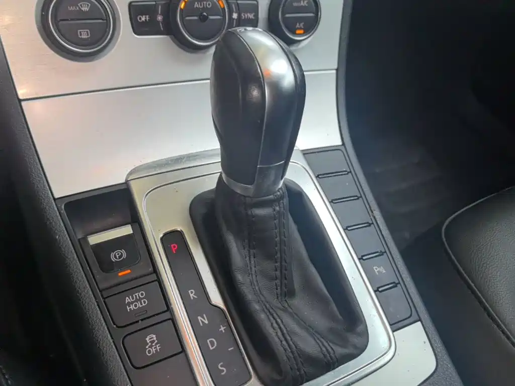 Volkswagen Magotan — миниатюра 14