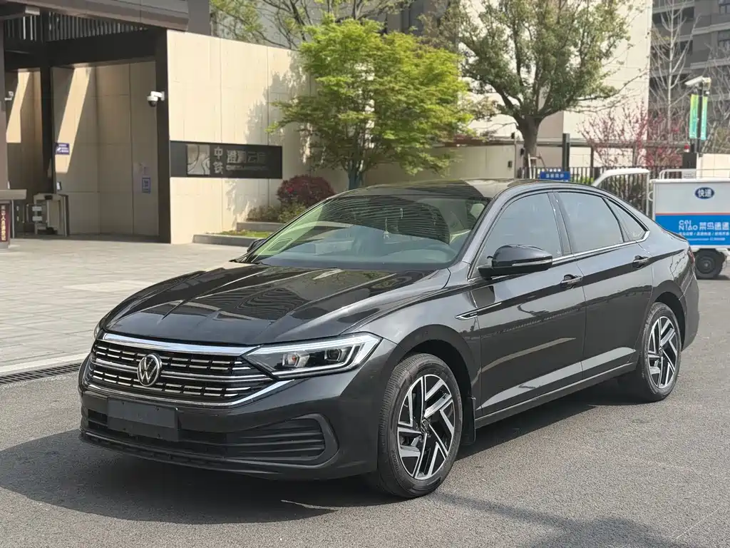 Volkswagen Sagitar 2024