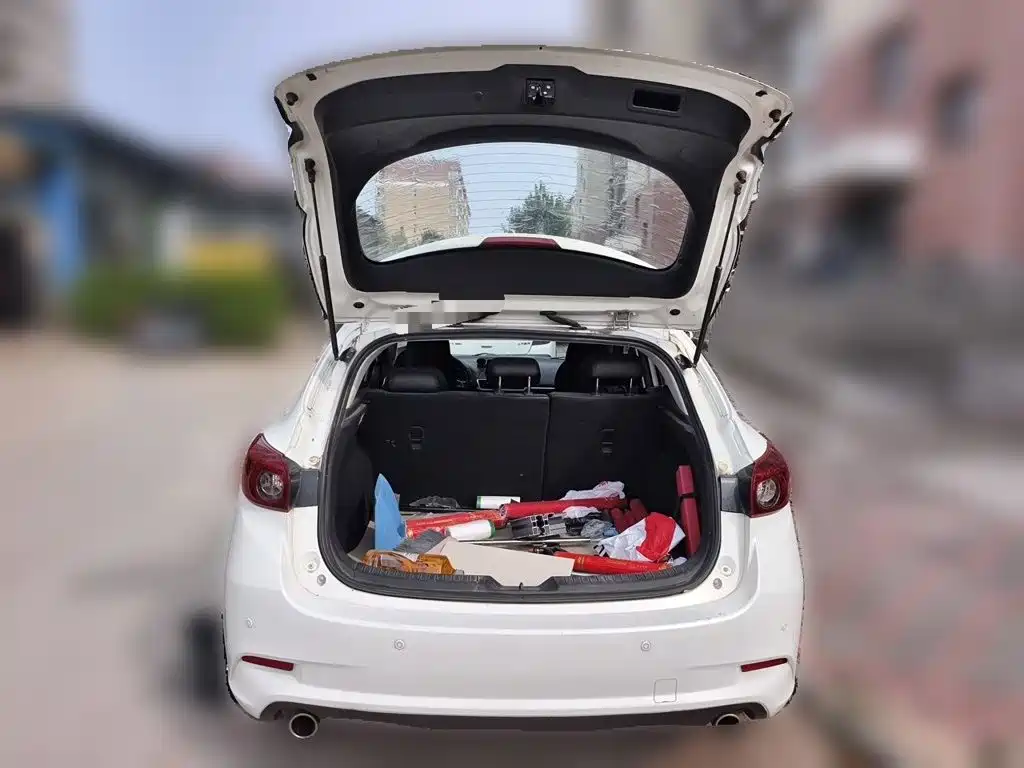 Mazda 3 Axela — миниатюра 15