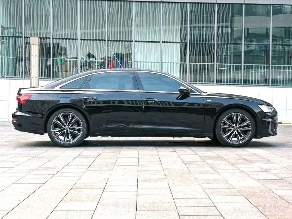 Audi A6L — миниатюра 11