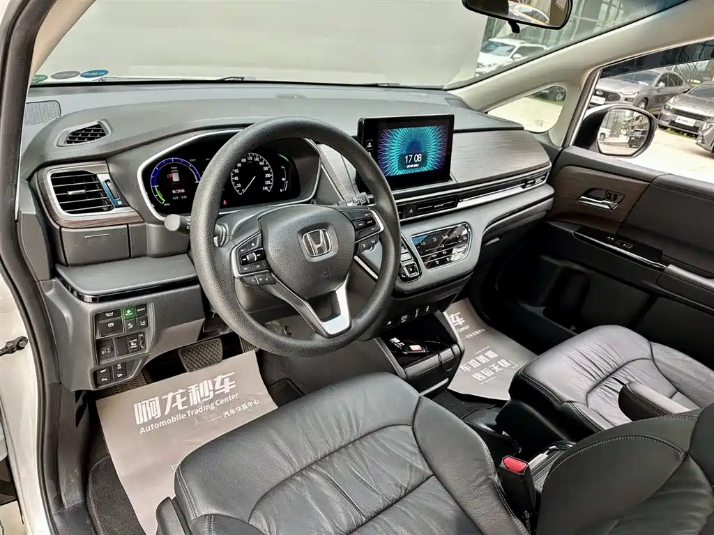 Honda Odyssey 2022 2.0L e:HEV Smart
