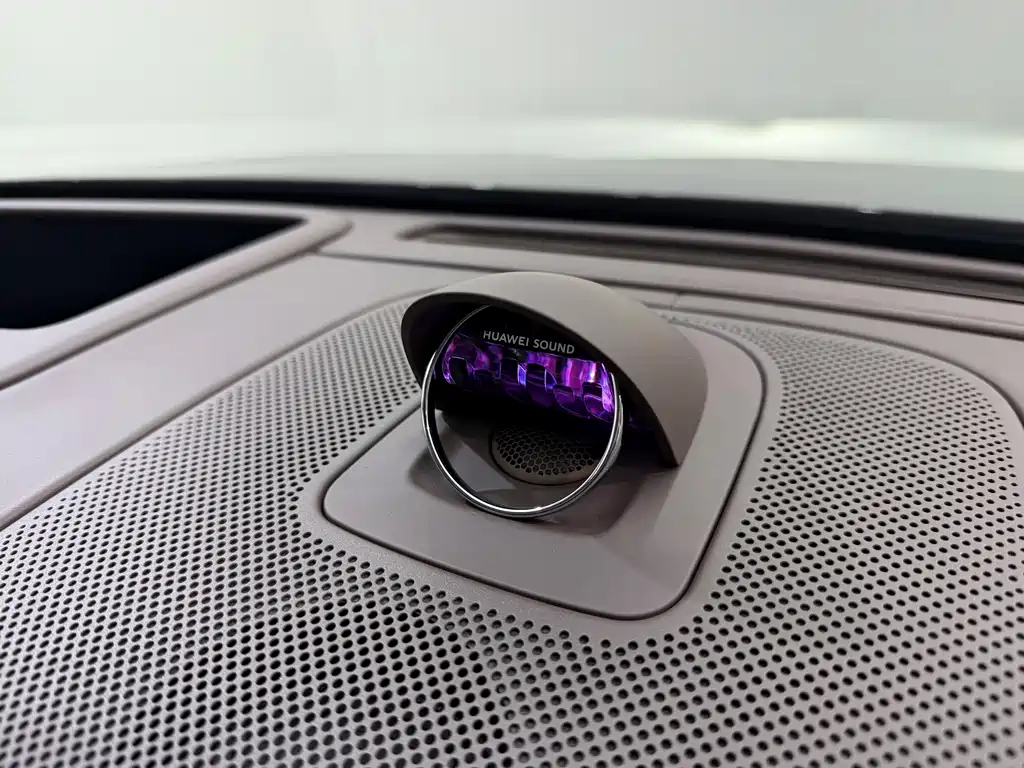 AITO AITO M7 — миниатюра 16