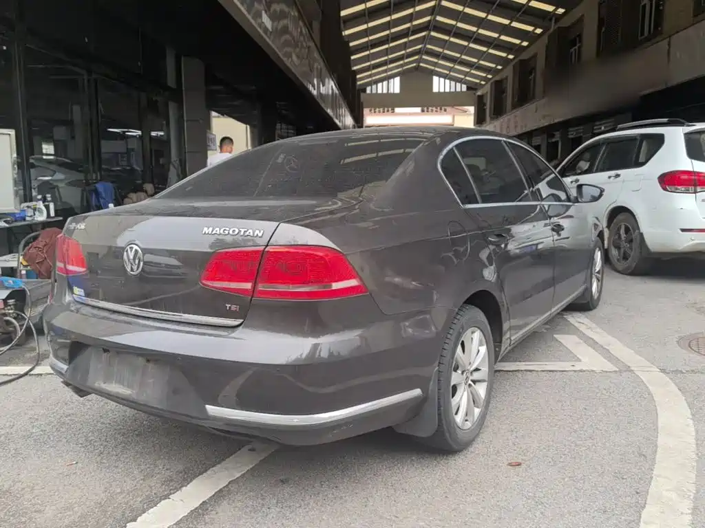 Volkswagen Magotan — миниатюра 7