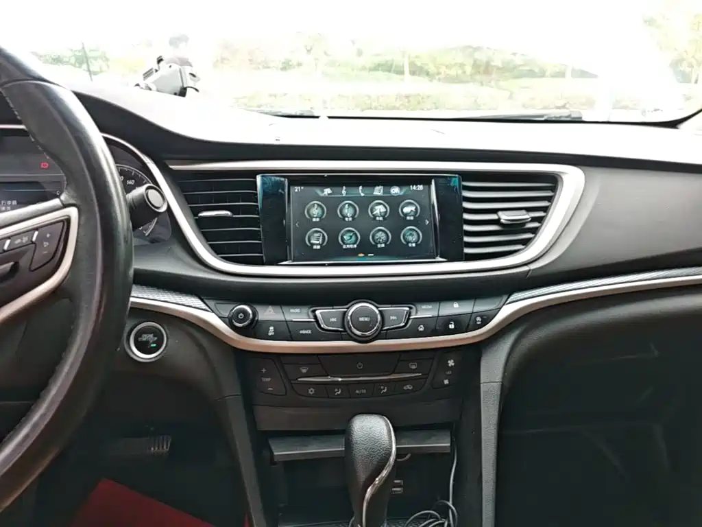 Buick Excelle — миниатюра 13