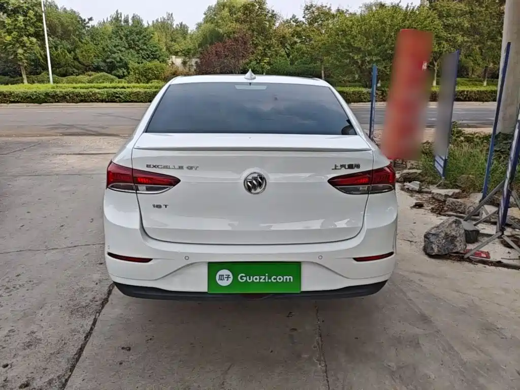 Buick Excelle — миниатюра 6