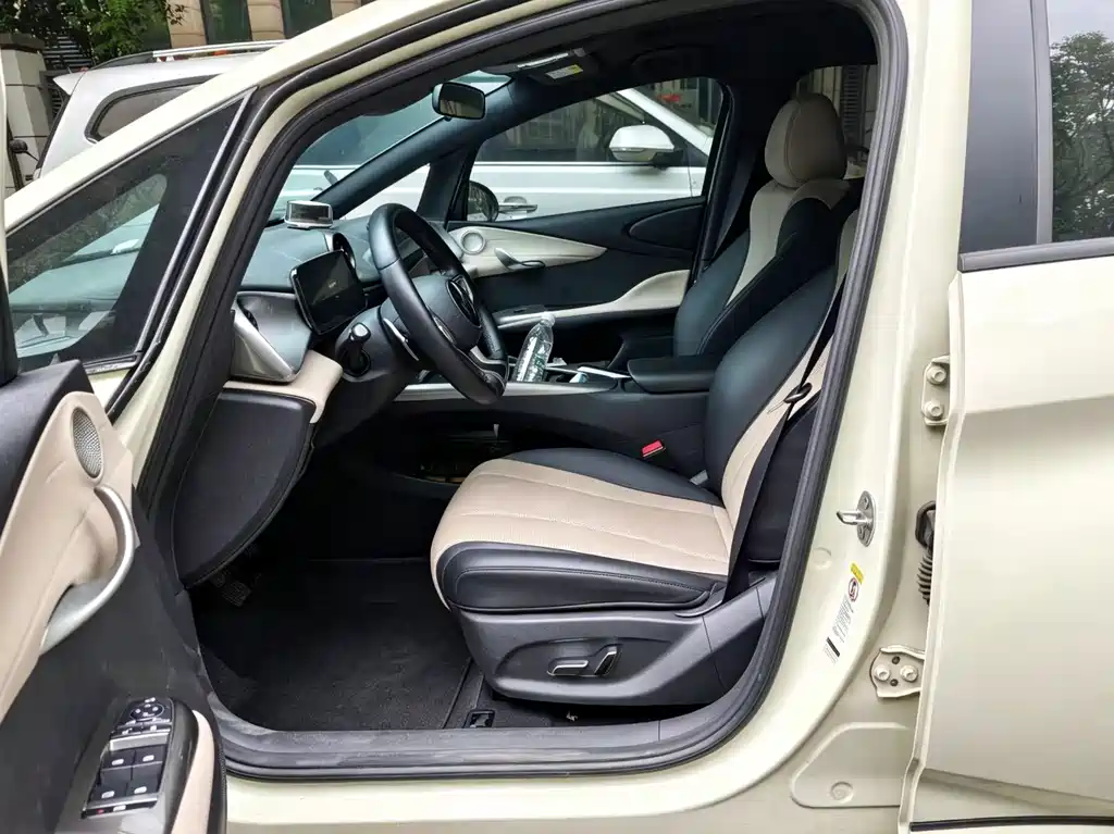 BYD Dolphin — миниатюра 7