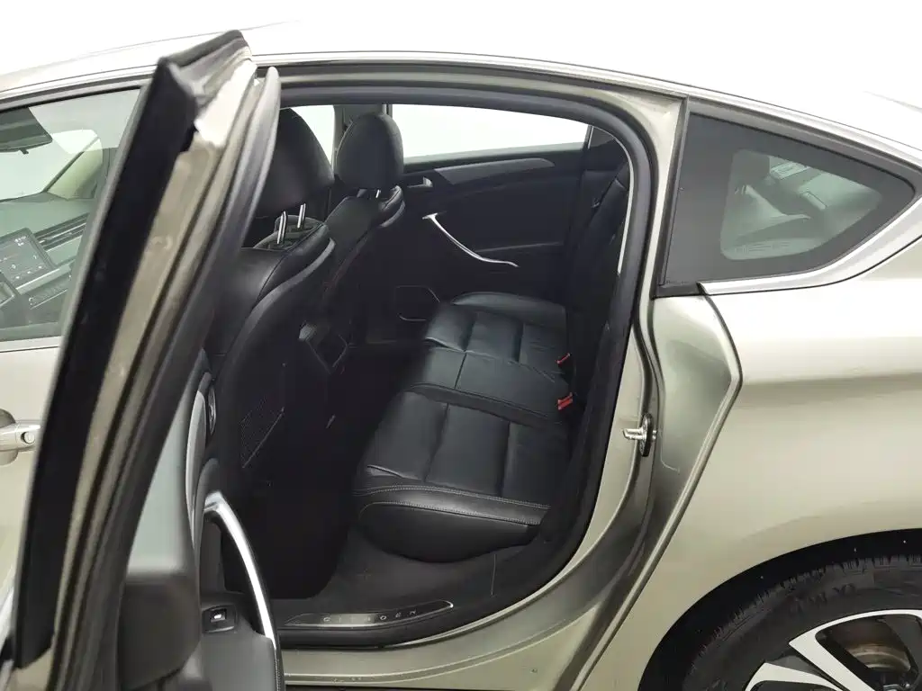 Citroen C5 — миниатюра 15