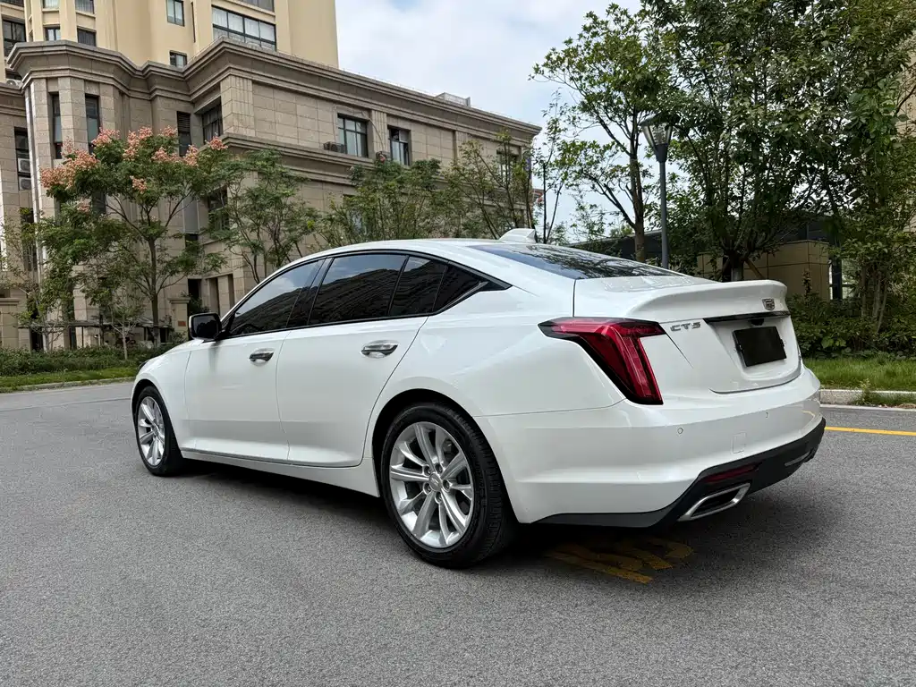 Cadillac CT5 — миниатюра 4