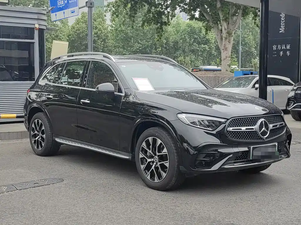 Mercedes-Benz GLC 2025 350 e L 4MATIC