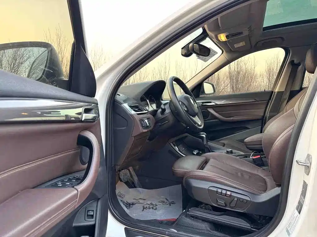 BMW X1 — миниатюра 4