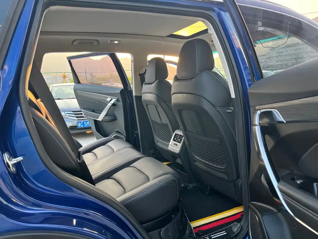 Geely Boyue — миниатюра 10
