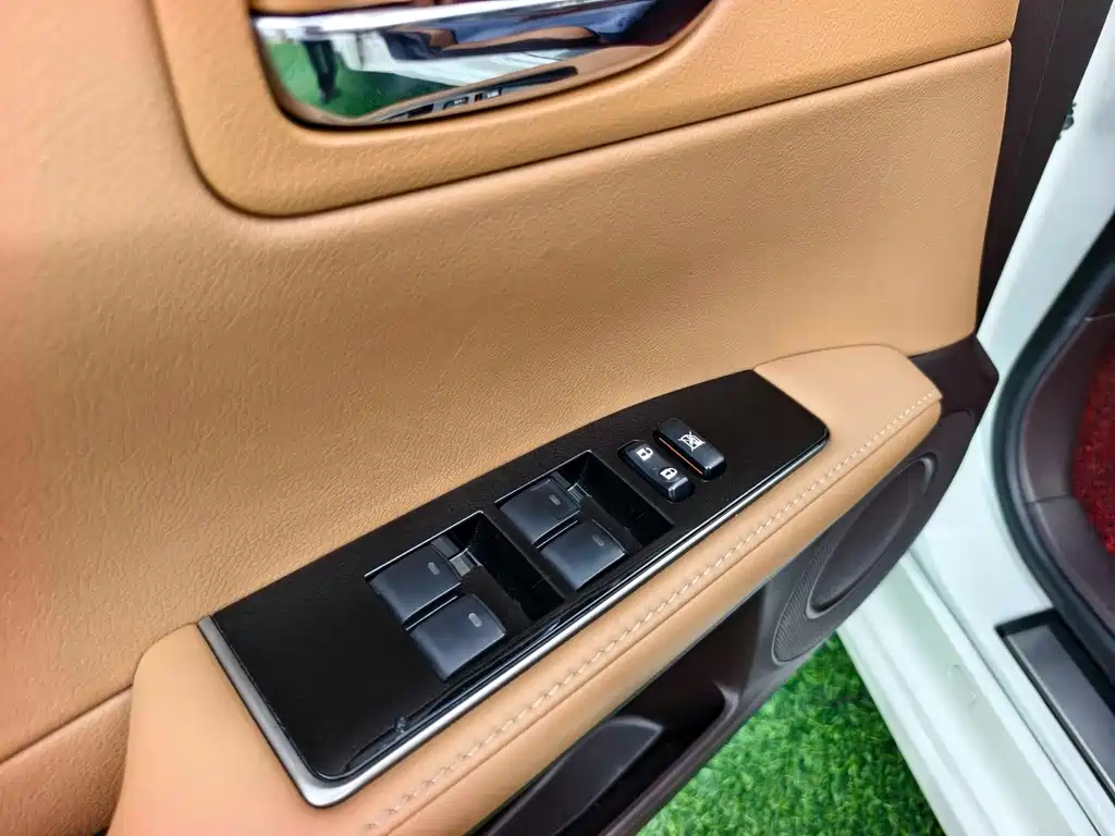 Lexus ES — фотографии объявления, Фото 11