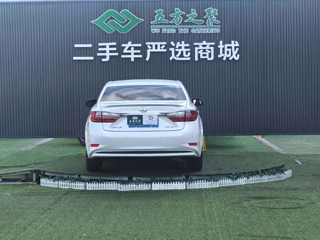 Lexus ES — фотографии объявления, Фото 19