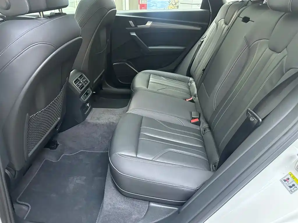 Audi Q5L 2024 40 TFSI Luxury