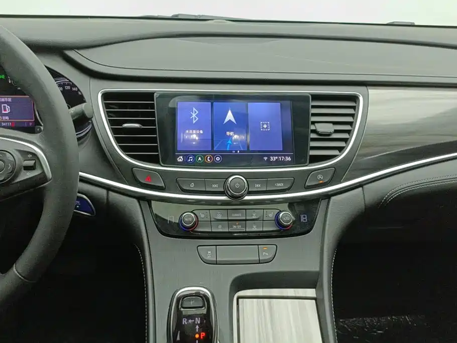 Buick LaCrosse — миниатюра 13