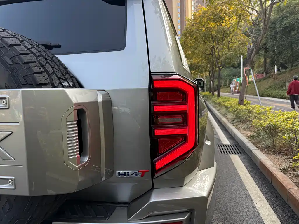 TANK TANK 400 NEW ENERGY