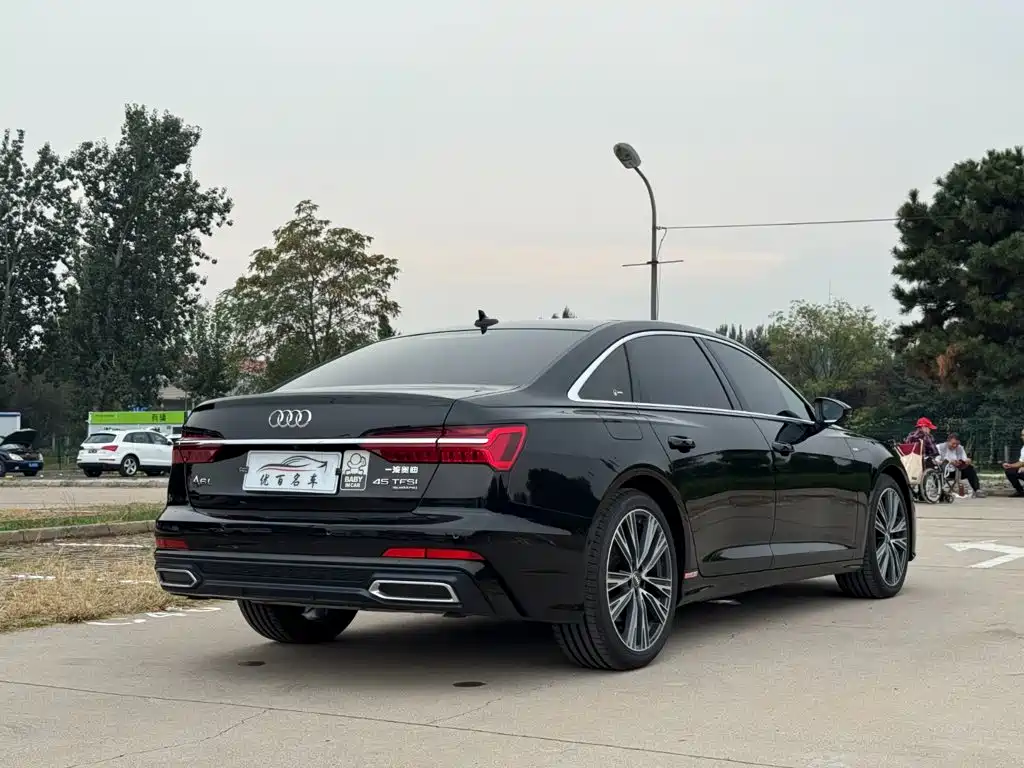 Audi A6L — миниатюра 6