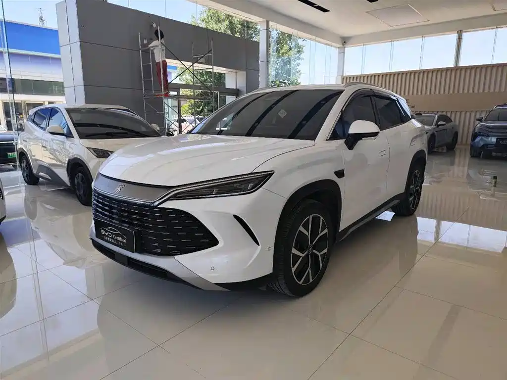 BYD L DM-i 2025