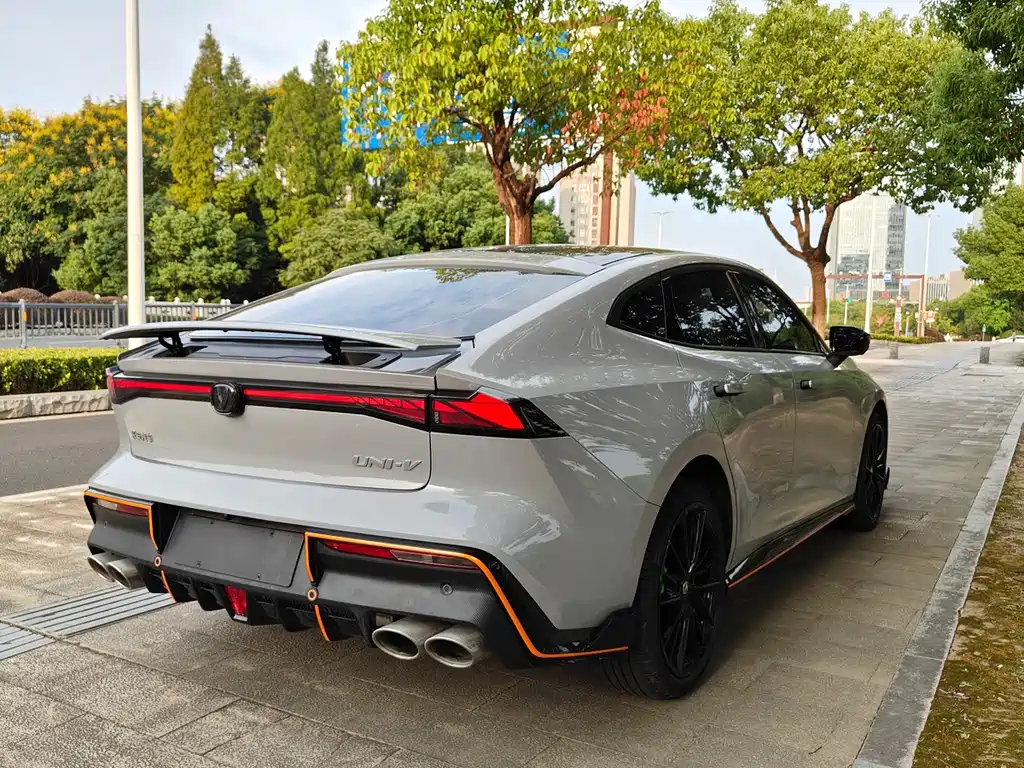 Changan UNI-V — миниатюра 14