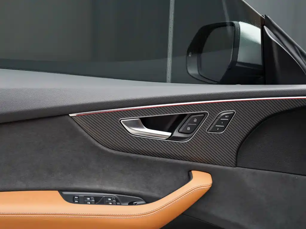 Audi RS Q8 — миниатюра 22