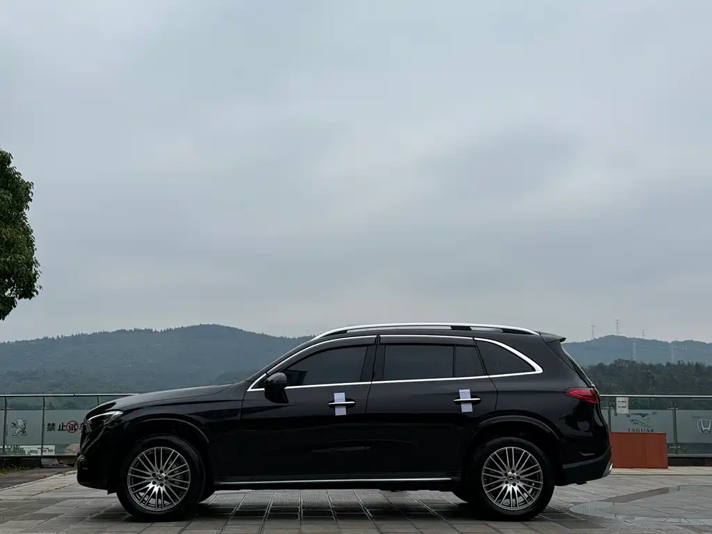 Mercedes-Benz GLC 2024 GLC 300 L 4MATIC 7 мест