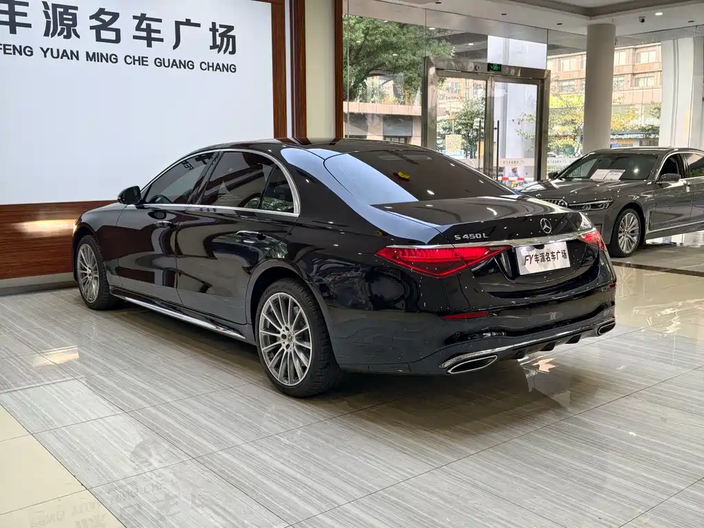 Mercedes-Benz S-Class — миниатюра 29