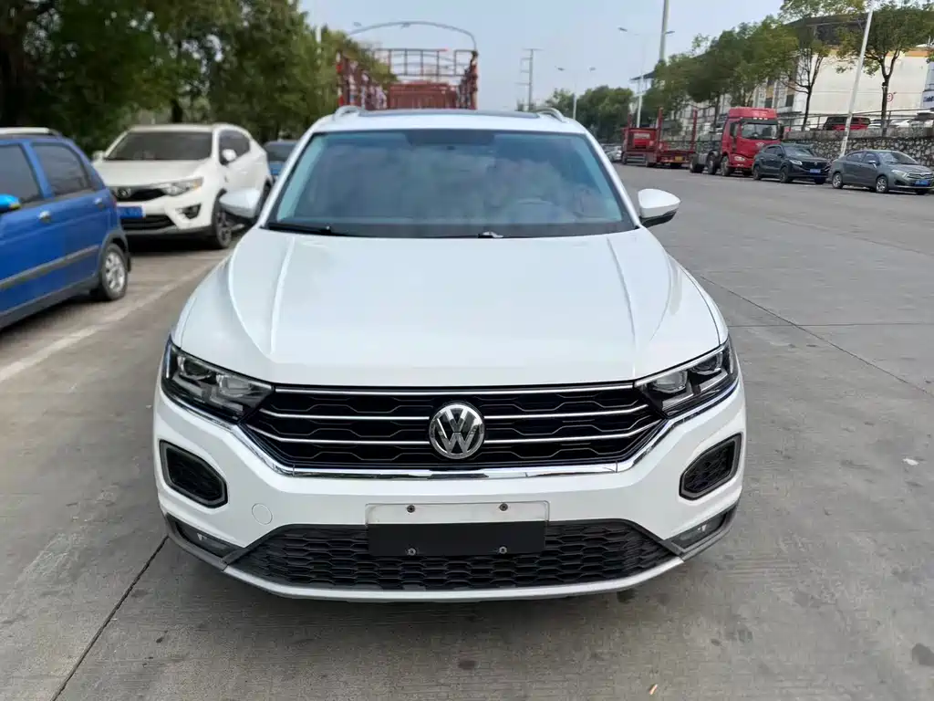 VOLKSWAGEN T ROC EXPLORING SONGS