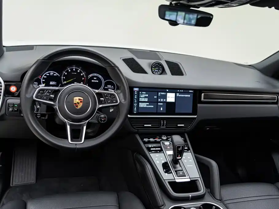 Porsche Cayenne Hybrid — миниатюра 14