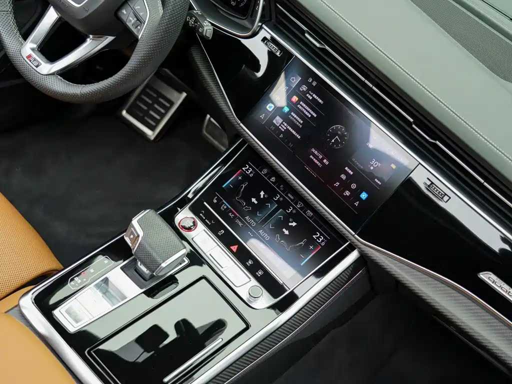 Audi RS Q8 — миниатюра 20