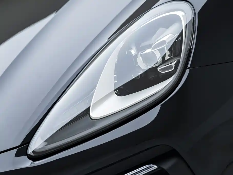 Porsche Cayenne Hybrid — миниатюра 5