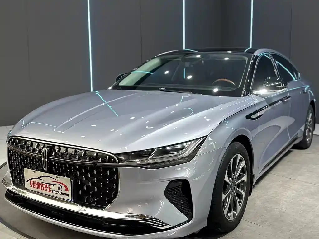 Lincoln Z 2022