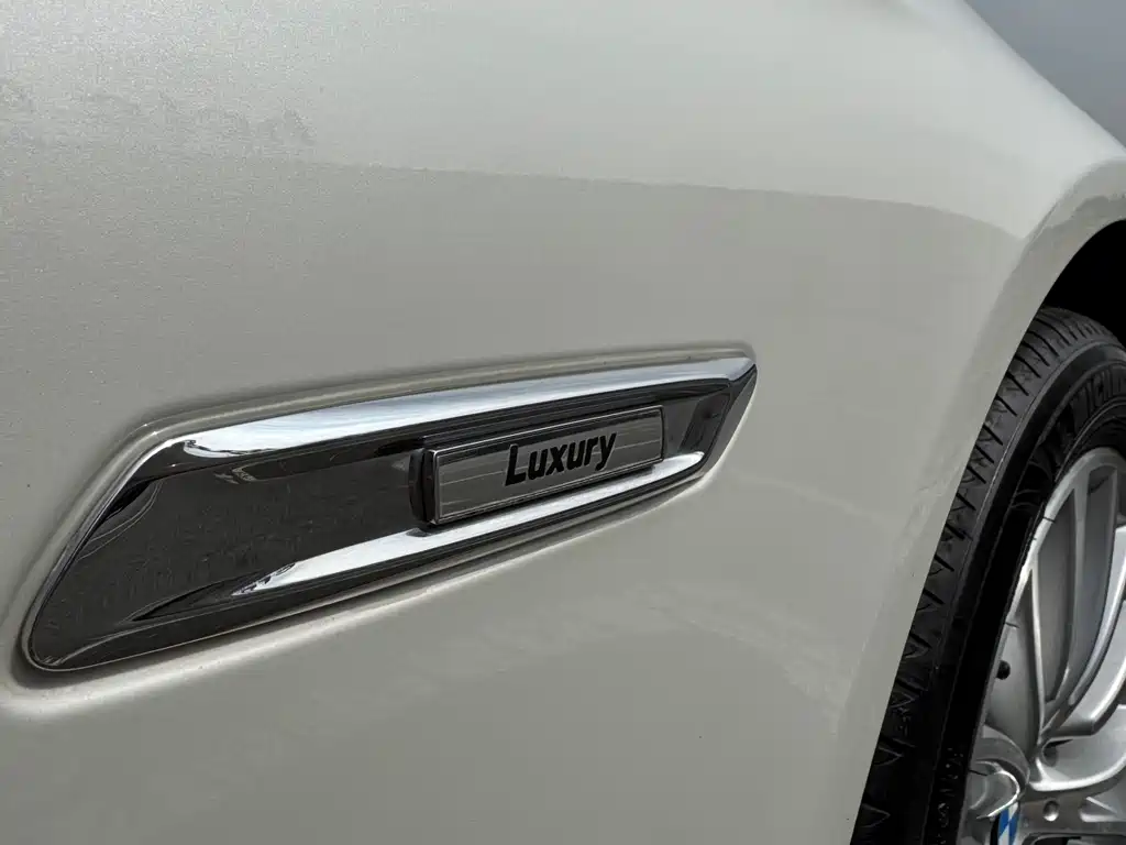 BMW 5 Series 5 2014 525Li Luxury