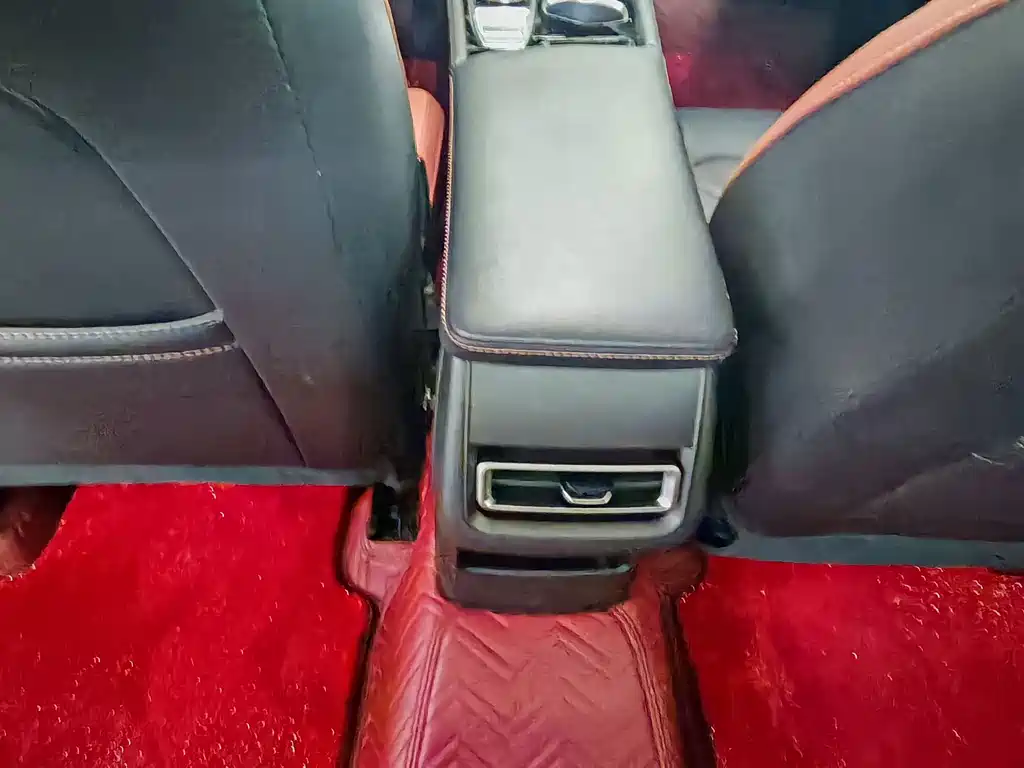 Changan Eado — миниатюра 9