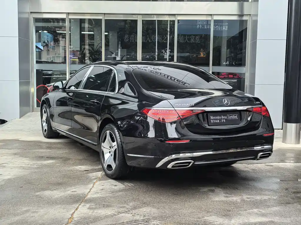 Mercedes-Benz S-Class — миниатюра 7