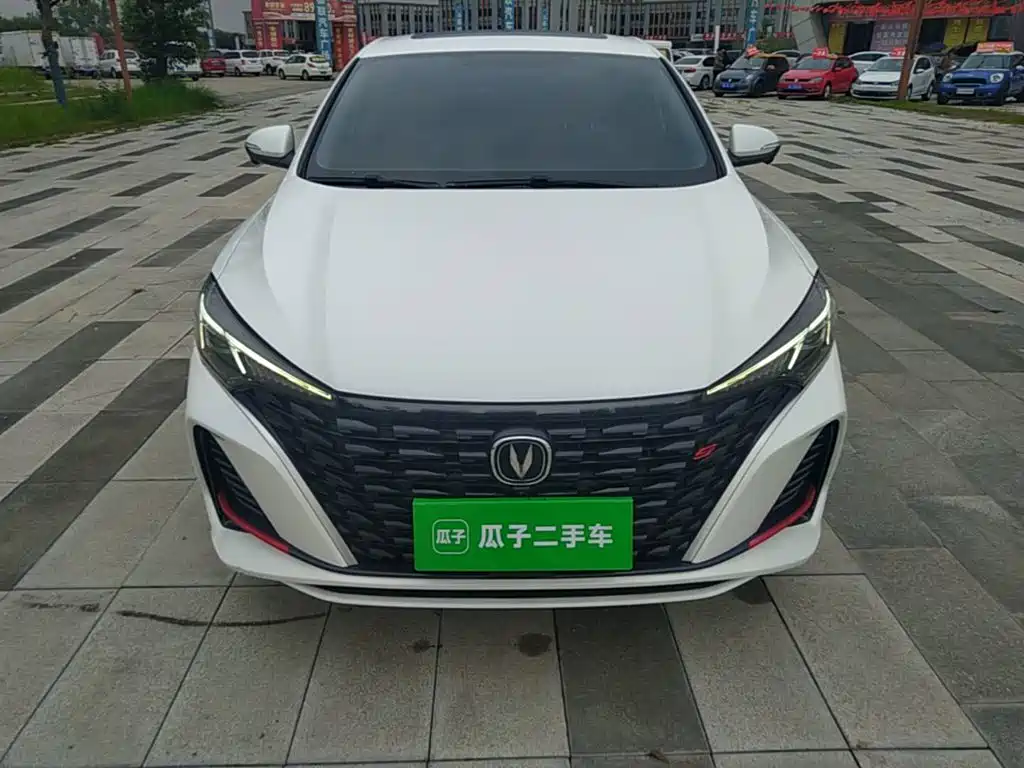 Changan Eado — миниатюра 3