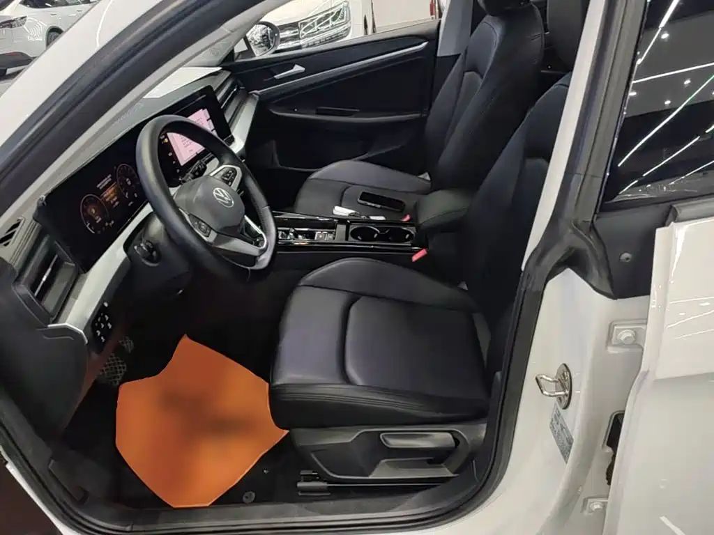 Volkswagen Lamando — миниатюра 15