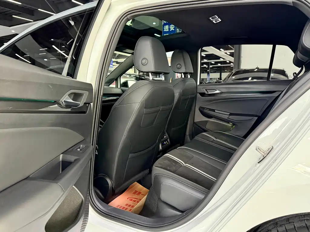 Volkswagen Golf — миниатюра 5