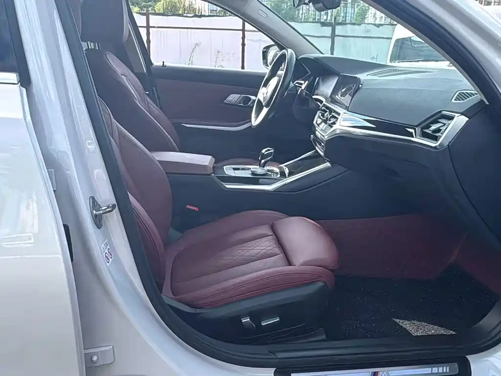 BMW 3 Series — миниатюра 5