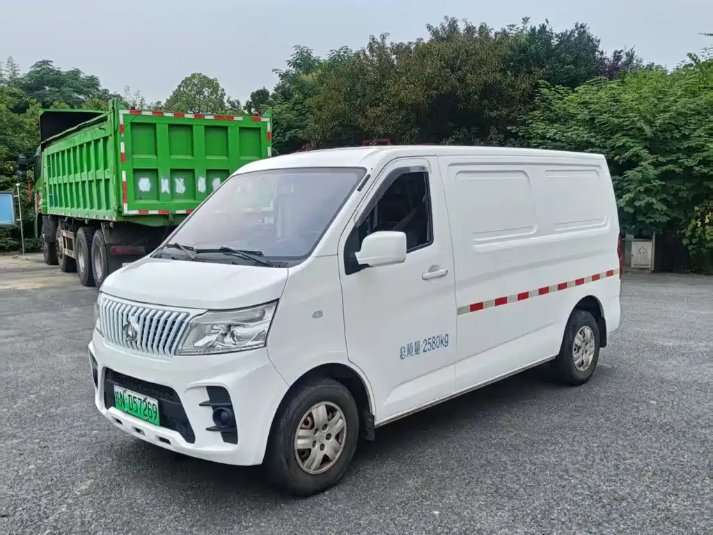 2023 Changan Ruixing - zdjęcie 1 z 7