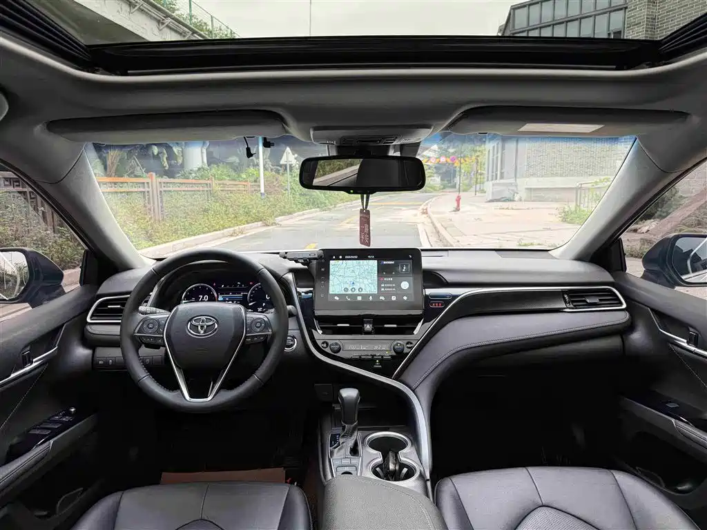 Toyota Camry 2021 2.5S