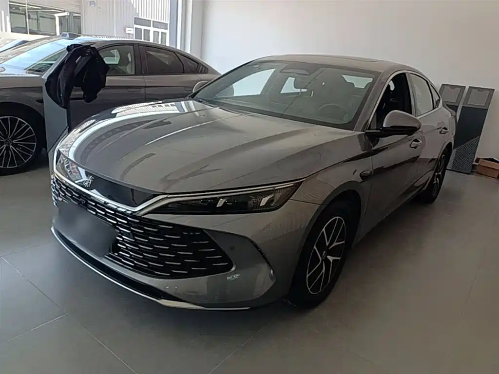 Byd Qin L 2025